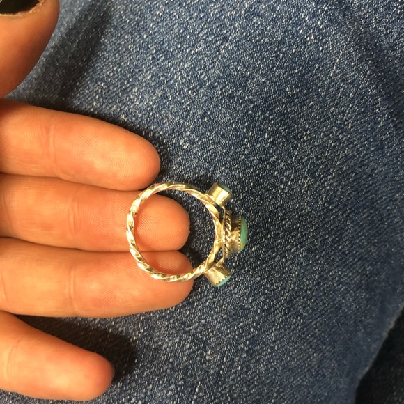 Sterling and Turquoise Ring - Picture 2 of 3